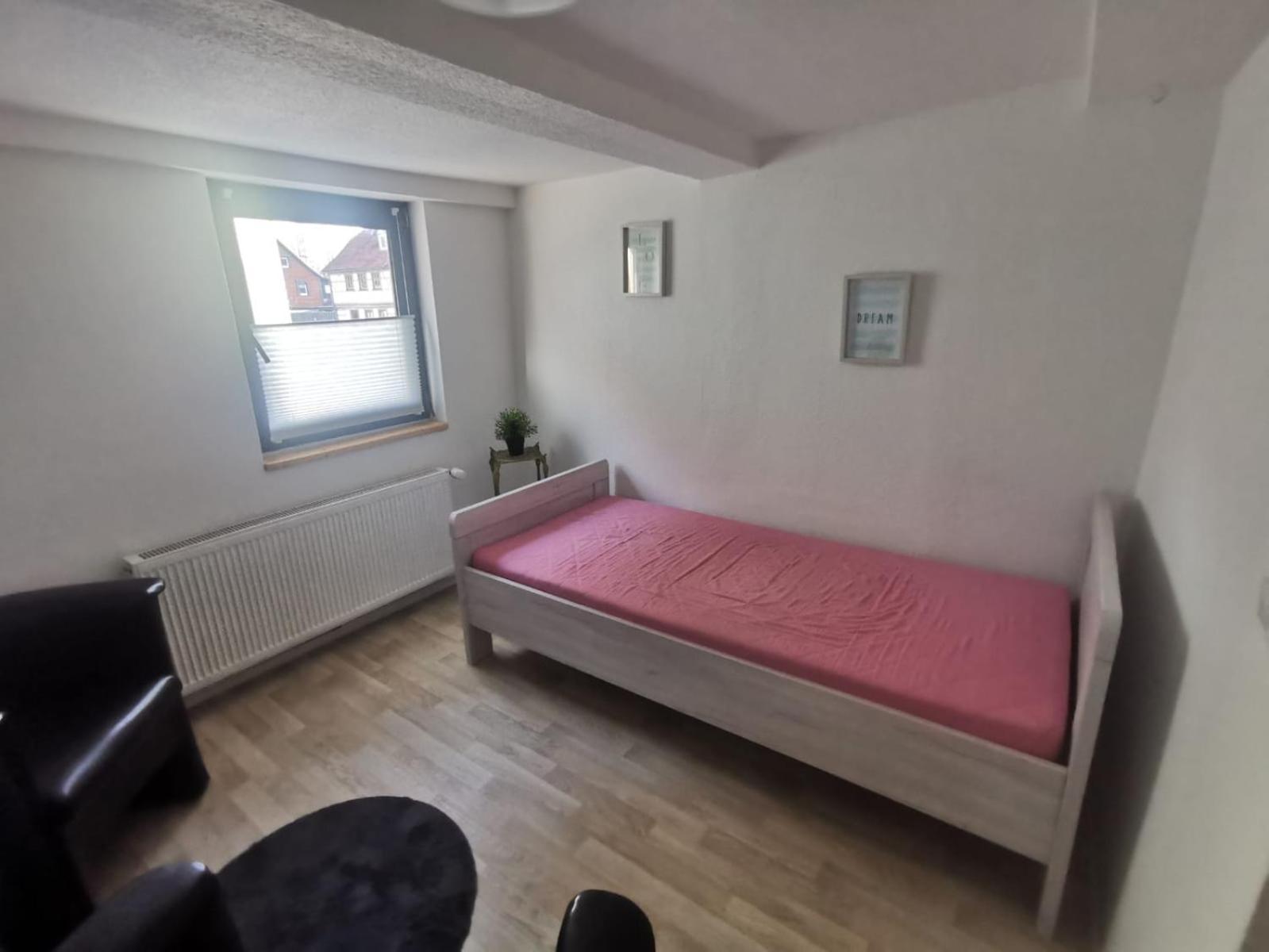 Guenstige, Moderne Zimmer Im Wanderparadies Wernigerode Exterior photo